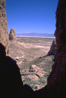 [Trona Pinnacles]