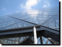 [ Louvre entrance pyramid ]