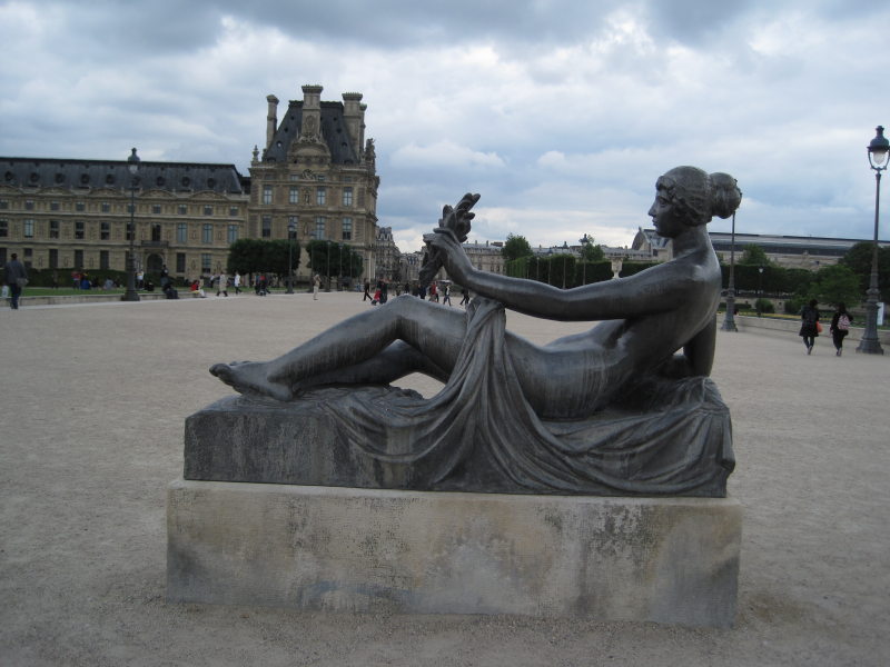 [Gardins outside the Louvre]