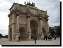 [ The Arc de ... Louvre ]