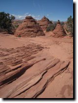 [ Wonderful sandstone tent  ... ]